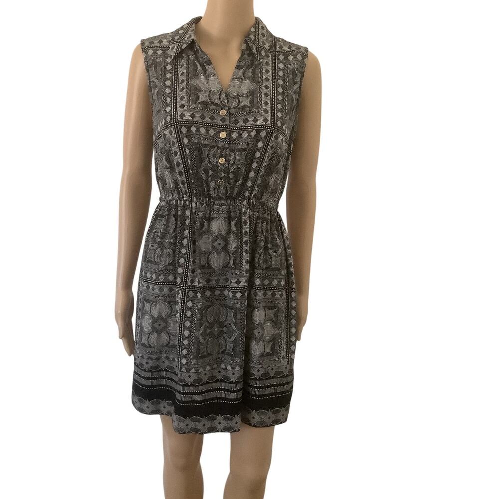 Alfani dress women’s size 8P sleeveless above knee V neck polyester